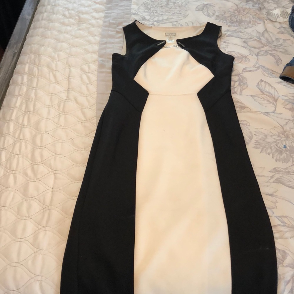 Black and white dress size 4